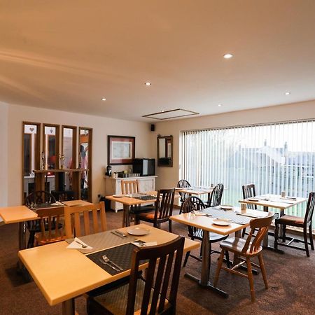Crackin View Guest House เฮกแซม ภายนอก รูปภาพ